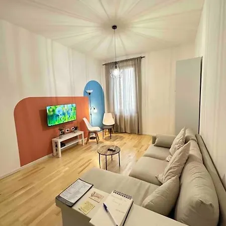 Trilocale Via Palazzuolo- * Firenze
